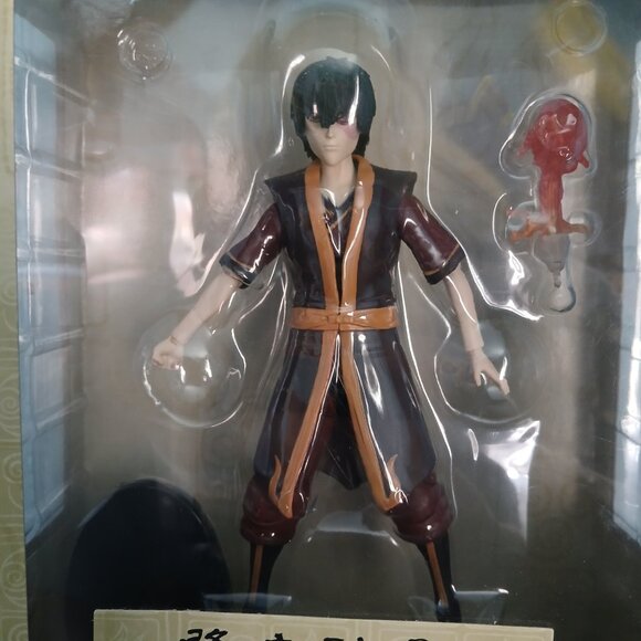 NEW Diamond Select Toys Avatar The Last Airbender Zuko Action Figure - Picture 2 of 5